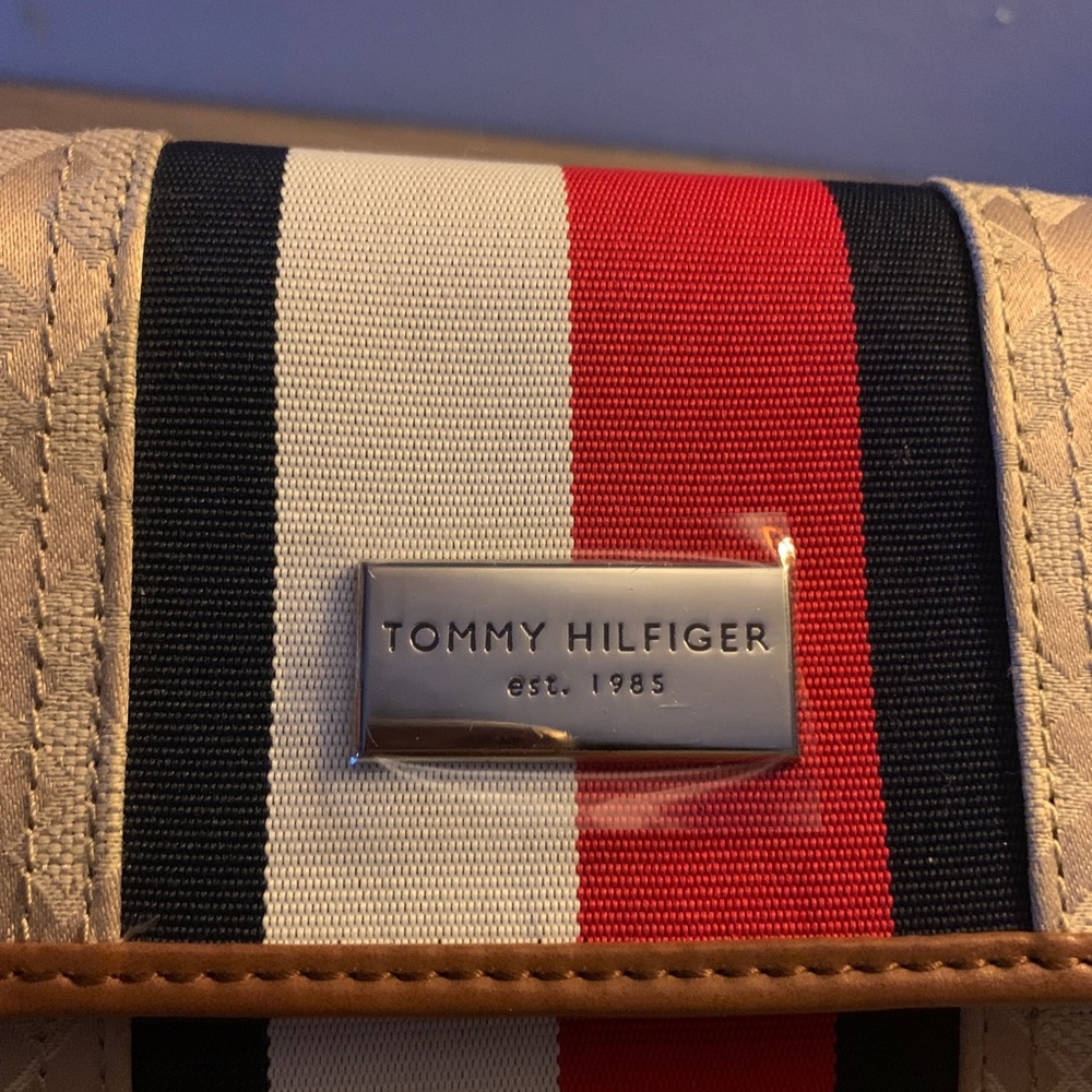 Tommy Hilfiger Wallet
